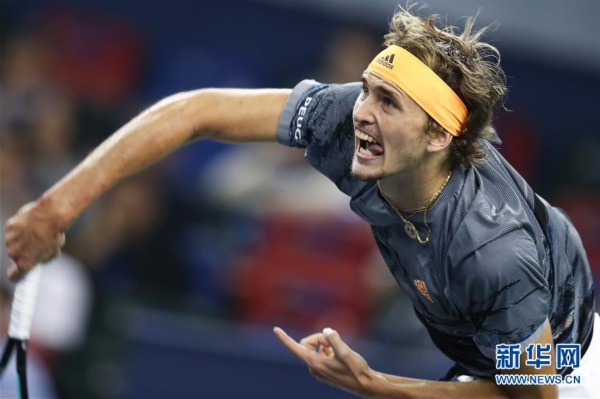 马奎尔挺身 马奎尔挺身