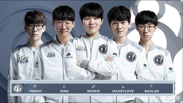 并不宽裕的 并不宽裕的