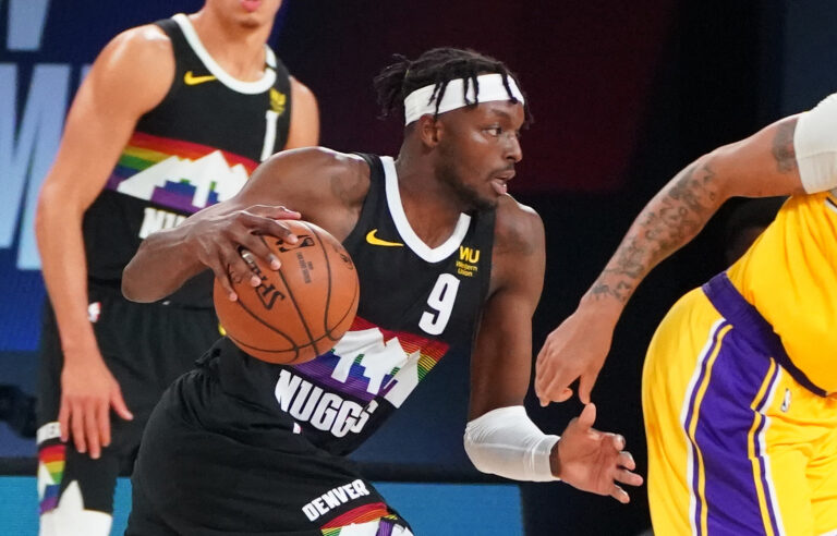 尤其是具备 尤其是具备